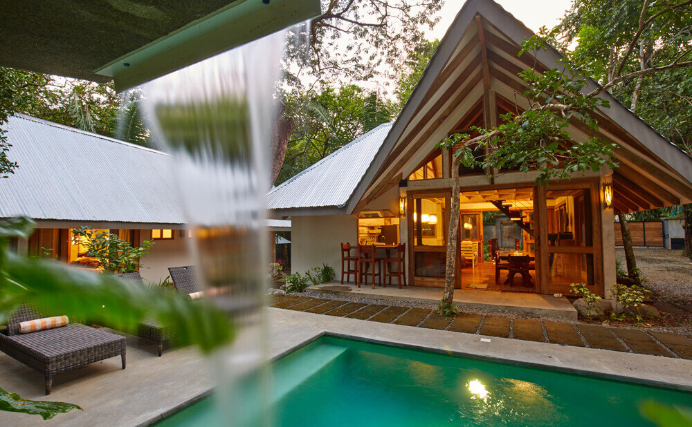VILLA AURA